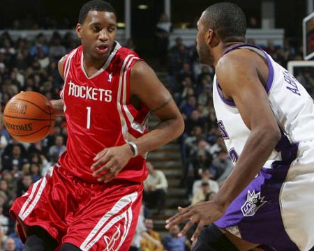 三镇vs浙江首发:3外援PK3 若卡、莱昂纳多先发